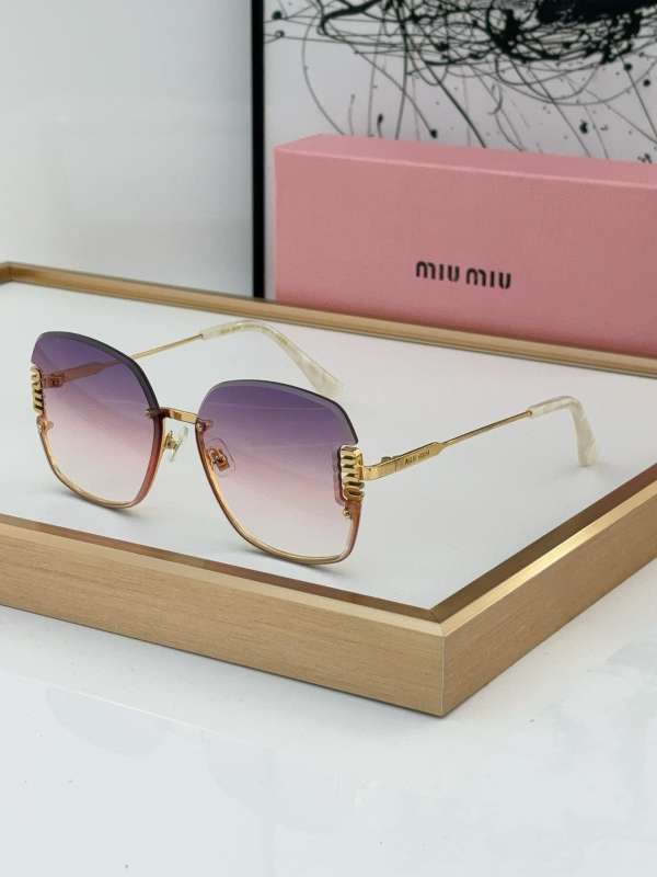 Picture of MiuMiu Sunglasses _SKUfw55830426fw